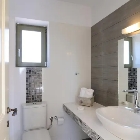 Nikoloudi Estate Ayos Nikolaos